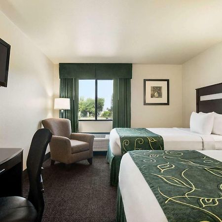 เบย์มอนต์ บาย วินด์แฮม เกลนวูด Hotel Glenwood ภายนอก รูปภาพ