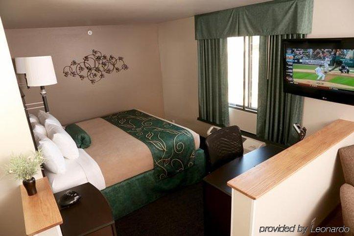 เบย์มอนต์ บาย วินด์แฮม เกลนวูด Hotel Glenwood ภายนอก รูปภาพ