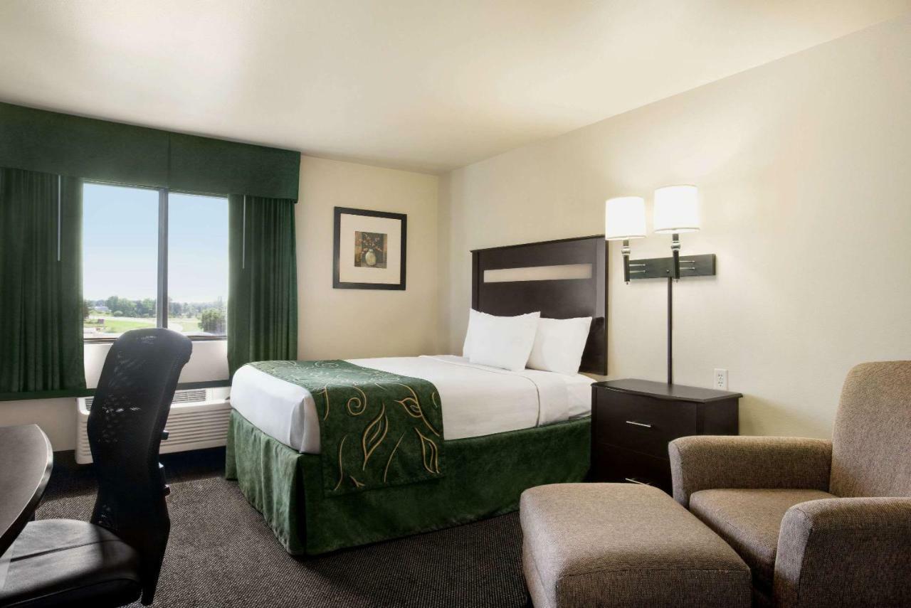 เบย์มอนต์ บาย วินด์แฮม เกลนวูด Hotel Glenwood ภายนอก รูปภาพ