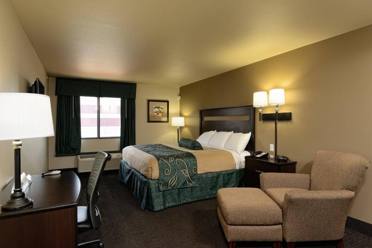 เบย์มอนต์ บาย วินด์แฮม เกลนวูด Hotel Glenwood ภายนอก รูปภาพ