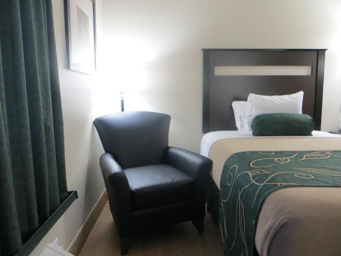 เบย์มอนต์ บาย วินด์แฮม เกลนวูด Hotel Glenwood ภายนอก รูปภาพ