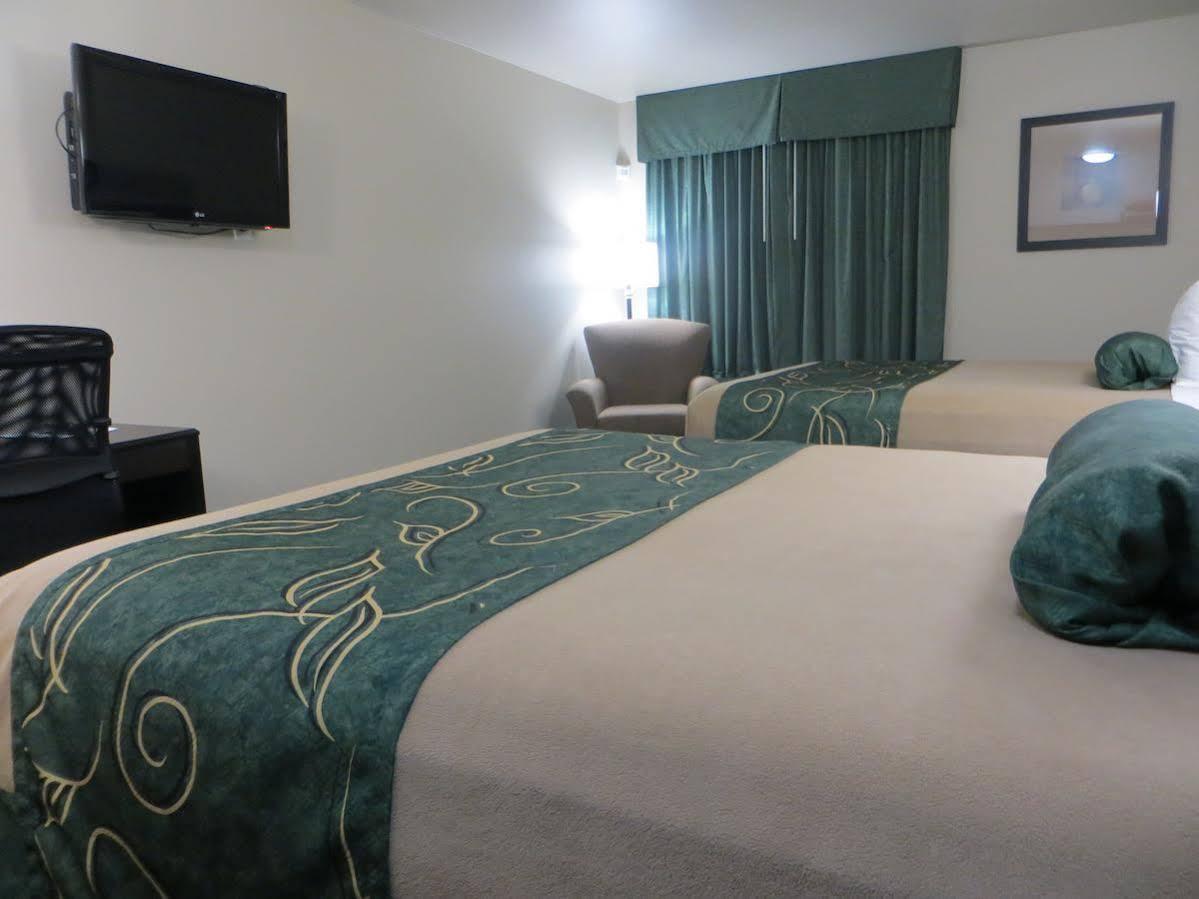 เบย์มอนต์ บาย วินด์แฮม เกลนวูด Hotel Glenwood ภายนอก รูปภาพ