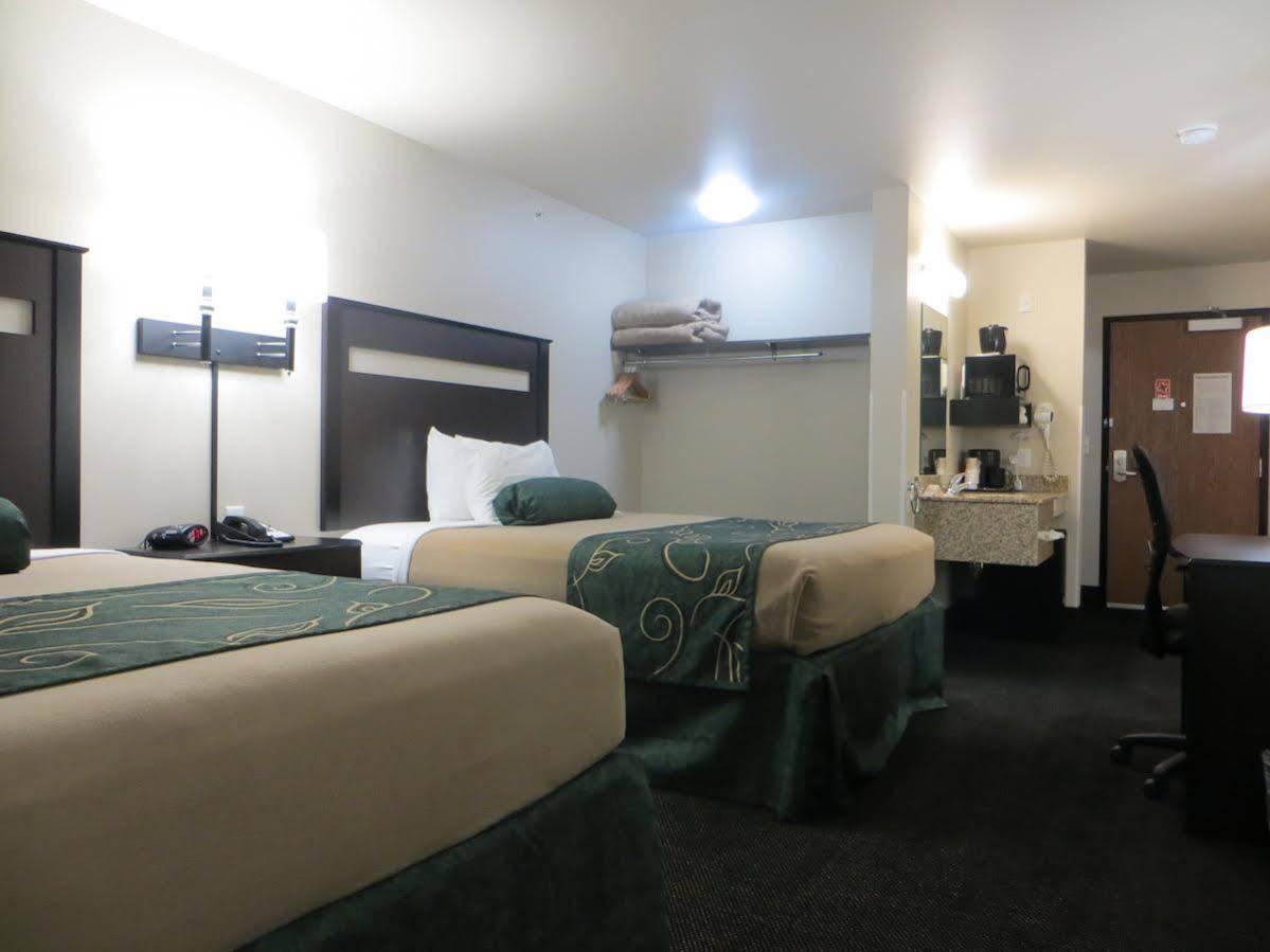 เบย์มอนต์ บาย วินด์แฮม เกลนวูด Hotel Glenwood ภายนอก รูปภาพ