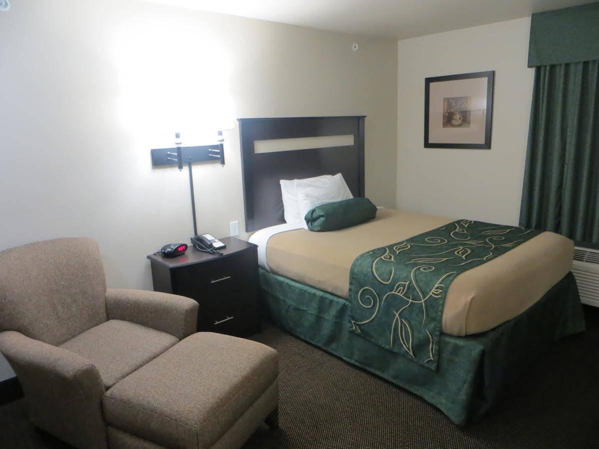 เบย์มอนต์ บาย วินด์แฮม เกลนวูด Hotel Glenwood ภายนอก รูปภาพ