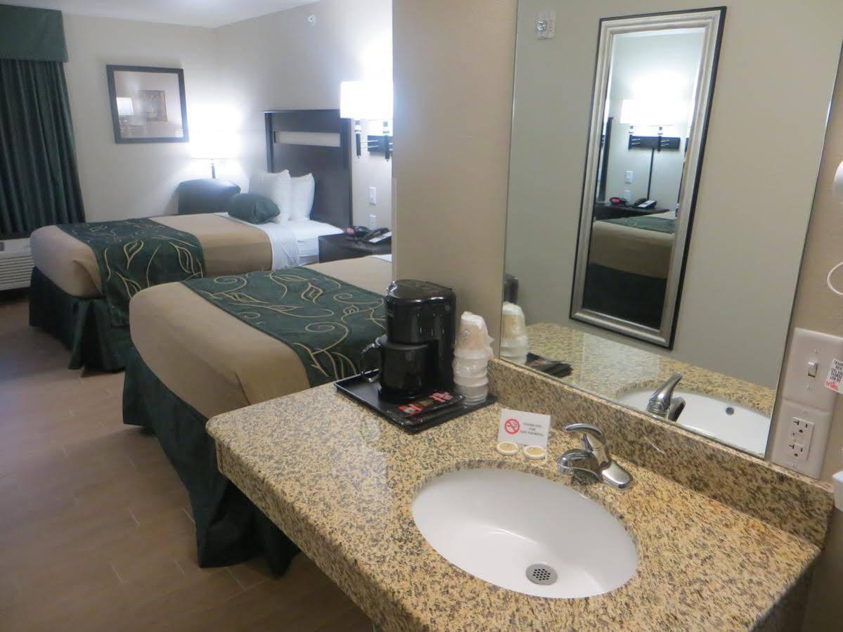 เบย์มอนต์ บาย วินด์แฮม เกลนวูด Hotel Glenwood ภายนอก รูปภาพ